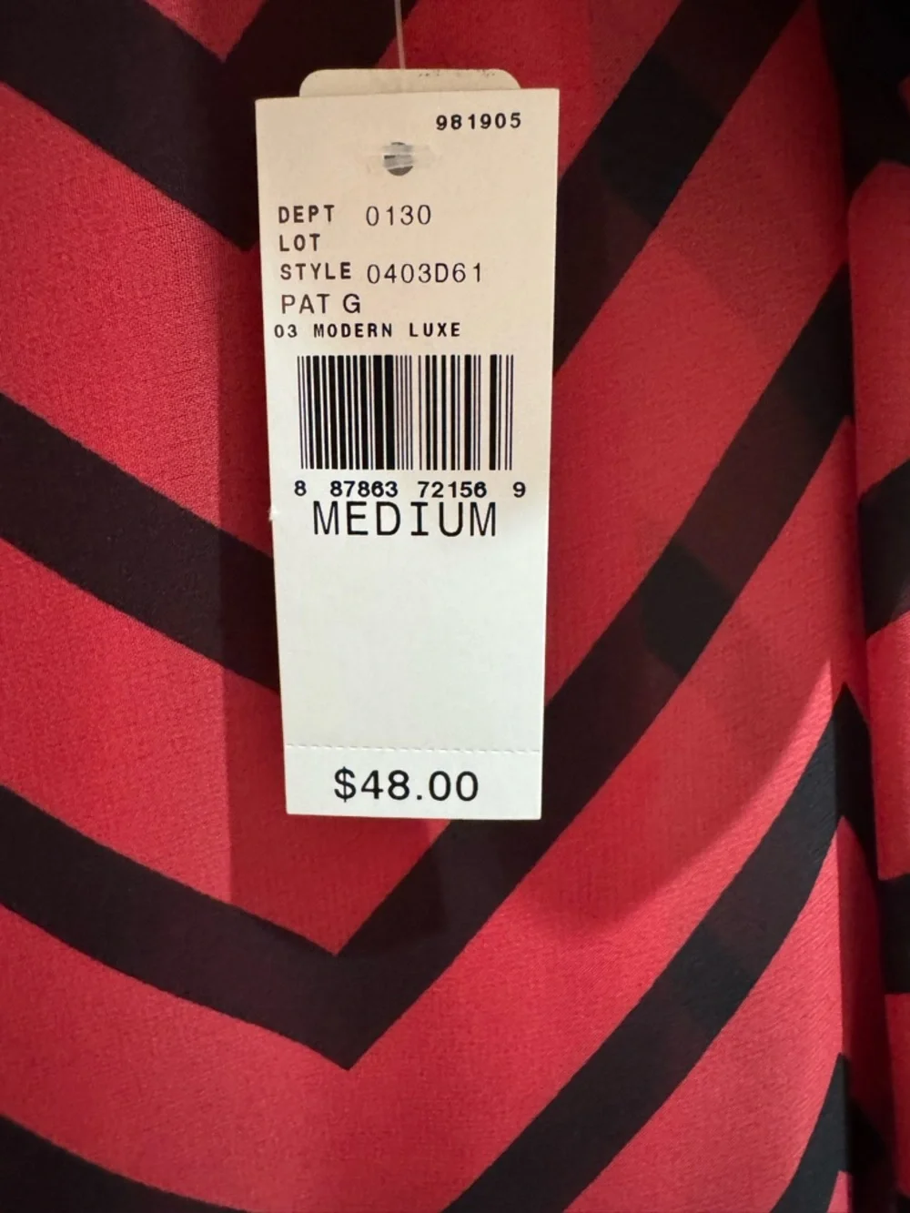 new directions Red & Black Chevron Sheer Blouse, NEW / NWT. Size Med - Picture 5 of 5